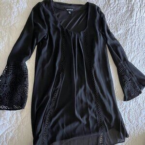 Sequin Hearts Boho Black Lace Dress Size M